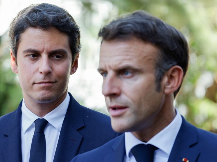 C’est comme le président et son premier ministre qui nous parlent de natalité. Savent t’ils ce qu’est une femme au moins ? L’homme qui n’a jamais travaillé nous parle du chômage ! C’est comme le président et son premier ministre qui nous parlent de natalité. Savent t’ils ce qu’est une femme au moins ? L’homme qui n’a jamais travaillé nous parle du chômage !
