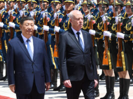 Xi déclare que la Chine soutient la voie du développement de la Tunisie et s'oppose à l'ingérence extérieure