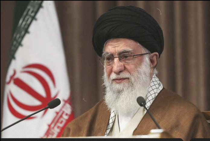 Guide iranien : La résistance à Gaza a stupéfié le monde et le jihad des hommes de Palestine et du Liban a fait reculer l’entité usurpatrice de 70 ans. - La résistance dans la région ne reculera pas avec le martyre de ses dirigeants et de ses hommes, et la victoire sera son alliée - Le principal facteur de guerre et d'insécurité dans la région est l'entité usurpatrice Huionienne. Les pays de la région sont capables d’instaurer la sécurité et la paix, mais le problème est l’ingérence étrangère. La survie est devenue l’obsession de l’entité sioniste, ce qui signifie que la résistance palestinienne l’a fait reculer de 70 ans.