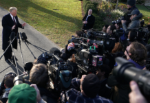 Des publications comme CNN et le New York Times ont souvent été critiquées pour avoir véhiculé des informations erronées et des analyses biaisées. Cette dérive est particulièrement visible dans le cadre des élections américaines,