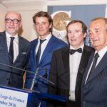 Le dîner de la Grande Loge de France est maintenant une institution bien établie et l’un des dîners les plus attendus de la rentrée à Paris.     Il a eu lieu le dimanche 24 septembre dernier en l’Hôtel de la Grande Loge de France, rue Puteaux à Paris et a rassemblé de nombreuses personnalités des arts, du spectacle, de la politique, mais aussi des universitaires, philosophes, sociologues, théologiens, académiciens de renom.     Philippe Charuel Grand Maître de la Grande Loge de FranceC’est Philippe Charuel, Grand Maître de la Grande Loge de France, qui a accueilli fraternellement les 200 convives de ce dîner.     Le premier dîner avec eu lieu en septembre 2011 à l’initiative du Grand Maître d’alors, Alain-Noël Dubart (présent dimanche) et a été poursuivi par le passé Grand Maître Marc Henry (présent également).