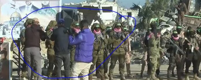 tsahl hamas Les médias ne veulent pas non plus que vous sachiez qu'ils portent des uniformes de Tsahal