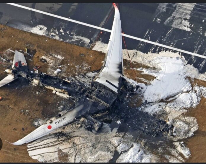 Les services ukrainiens ont lancé ce 1er juin une attaque massive contre plusieurs aérodromes dans la profondeur du territoire russe, à l’aide de drones. Une opération qui, selon le Financial Times, aurait été «personnellement supervisée» par Volodymyr Zelensky et qui survient la veille d’un nouveau round de pourparlers de paix à Istanbul