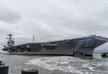 Les marins de l’USS Gerald Ford obstruent délibérément le système d’égouts avec des t-shirts et des chaussettes parce qu’ils ne veulent pas se battre et mourir pour Israël. Les marins de l'USS Gerald Ford obstruent délibérément le système d'égouts avec des t-shirts et des chaussettes parce qu'ils ne veulent pas se battre et mourir pour Israël.