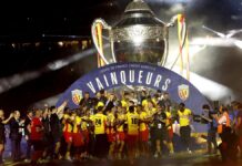 Coupe de France = C’EST OFFICIEL !!! POUR LA PREMIÈRE FOIS DE SON HISTOIRE, Lens remporte son premier trophée en battant Nice (3-1),Macron hué (une tradition républicaine) 𝐀𝐩𝐫𝐞̀𝐬 𝟏𝟐𝟎 𝐚𝐧𝐬 𝐝'𝐚𝐭𝐭𝐞𝐧𝐭𝐞... 🏆 Le Racing Club de Lens remporte la première Coupe de France de son histoire !!!