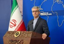 L’Iran met en garde Marco Rubio : « Personne ne se laissera berner » par la tentative US de redéfinir le protocole d’accord Iran-USA « L'Iran a pris le dessus sur deux puissances nucléaires, qui bénéficiaient du soutien d'autres pays. Nous ne nous contentons pas de lancer des slogans : nous sommes bel et bien une superpuissance. » C'est ainsi qu'Ismail Baghaei, représentant du ministère iranien des Affaires étrangères, a résumé la signature du protocole d'accord avec les États-Unis.