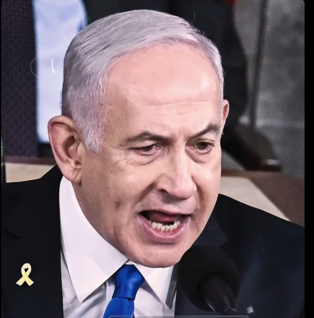 NETYAOUN 🇮🇷 — L’ambassade d’Iran en Inde se moque du silence de Netanyahou après l’accord de paix entre l’Iran et les États-Unis, et publie : « Il y avait un homme qui passait son temps à parler de changement de régime et de destruction des capacités nucléaires iraniennes. Les amis, quelqu’un sait où il est maintenant ? »