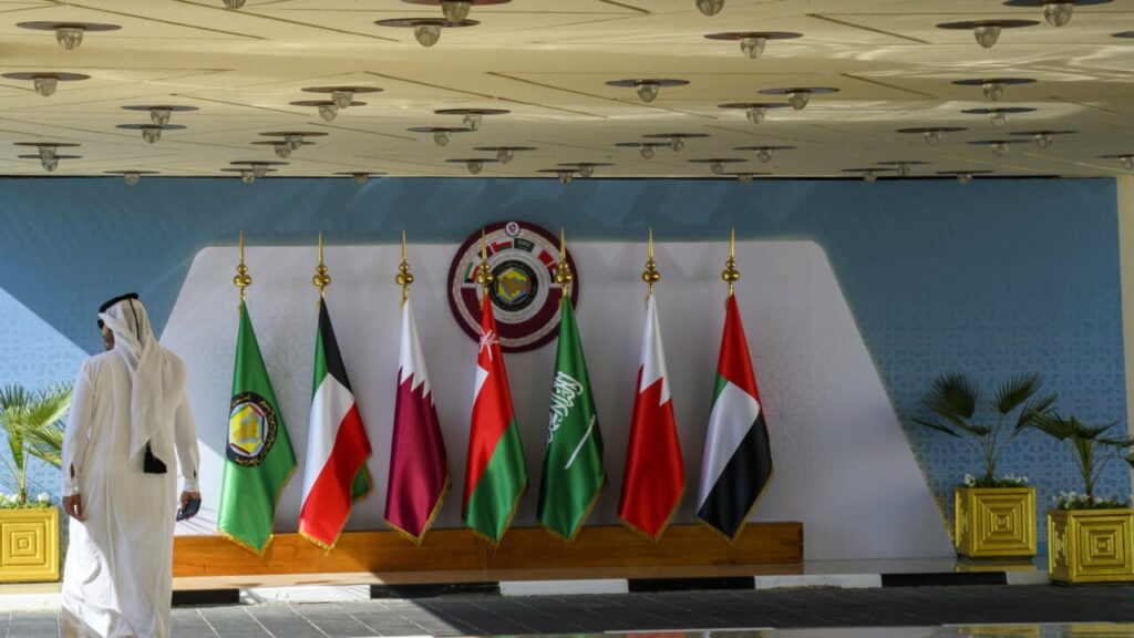 L'Iran et la Russie viennent de signer un accord nucléaire de 25 MILLIARDS de dollars