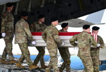 Le Washington Post affirme qu’au moins 22 militaires américains sont morts depuis le début de la guerre contre l’Iran, contre 18 recensés publiquement par le Pentagone. Le Washington Post affirme qu’au moins 22 militaires américains sont morts depuis le début de la guerre contre l’Iran, contre 18 recensés publiquement par le Pentagone. Les circonstances des décès supplémentaires restent inconnues et ils ne sont pas tous attribués à des frappes iraniennes. En savoir plus sur RT en français: https://francais.rt.com/international/138204-guerre-contre-iran-bilan-americain-plus-lourd-annonce-pentagone
