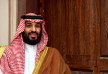 La fin des Séouds et de Ben Salmane L’Arabie saoudite doit se regarder dans le miroir. Qui a provoqué la crise au Yémen ? Qui a tué des Yéménites ? L’Arabie saoudite a détruit le Yémen, tué des dizaines de milliers de personnes. Elle doit rendre des comptes. » #Yémen